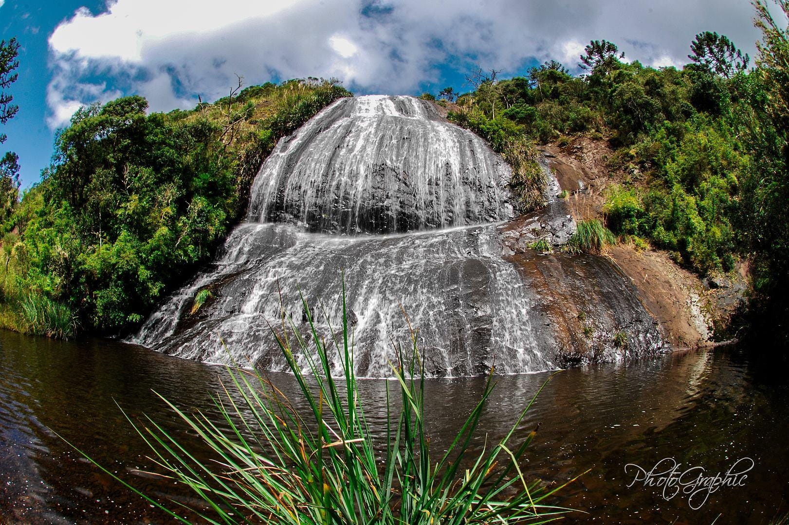 Cascata do Véu de Noiva